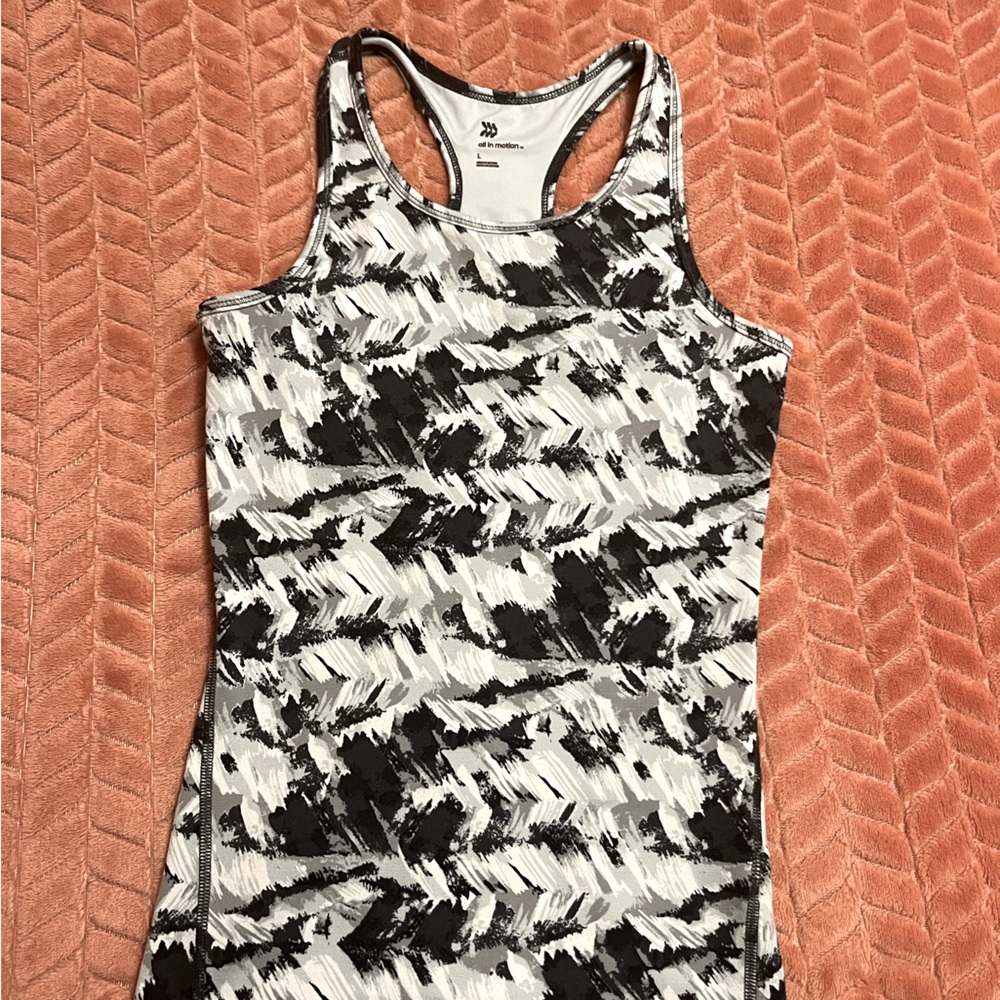 Athletic black and white tank top